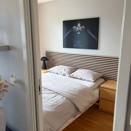 아파트 Sjofront Med Terrasse - Sentralt